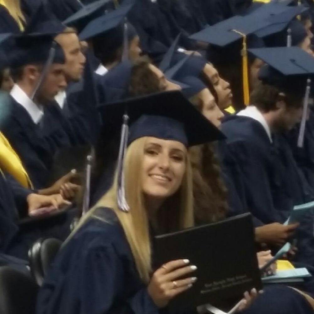 Meet your Posher, Lexi